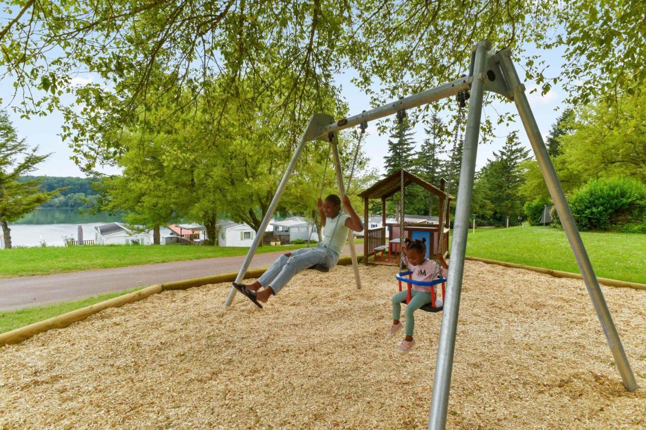 ホテル Camping De La Liez Peigney エクステリア 写真